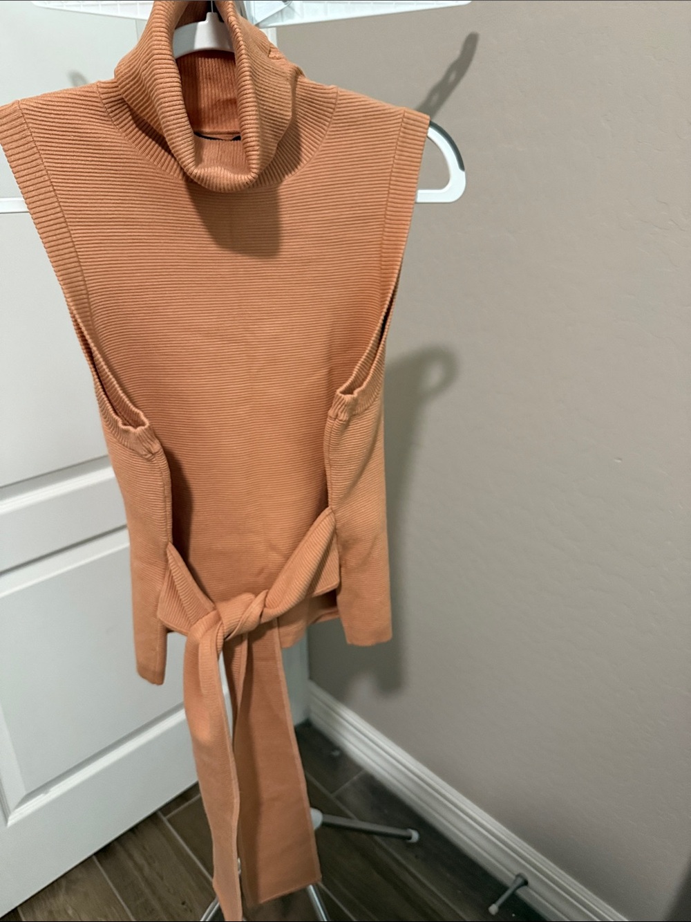 Sleeveless Turtleneck Knit Top with Waist Tie